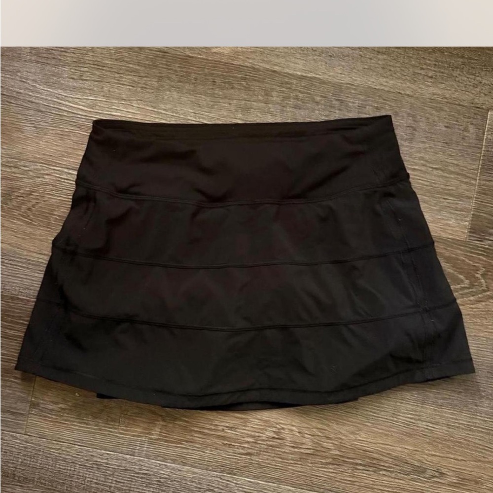 Lululemon Athletica Black Mini Skirt- Check description!